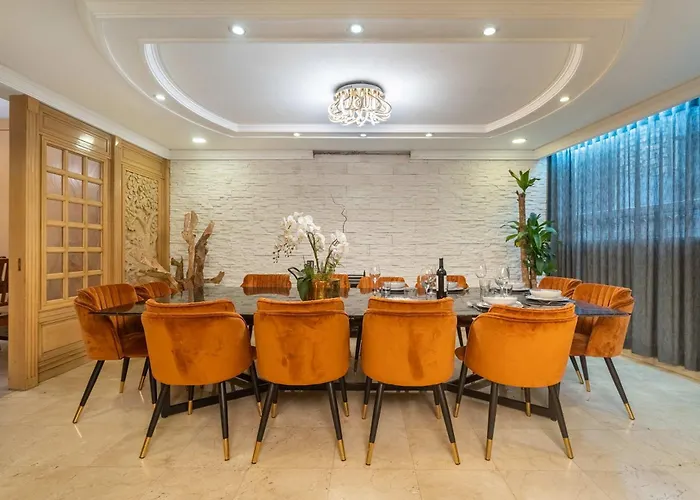 Casa de férias Spacious Polanco With Patio Ideal For Groups *