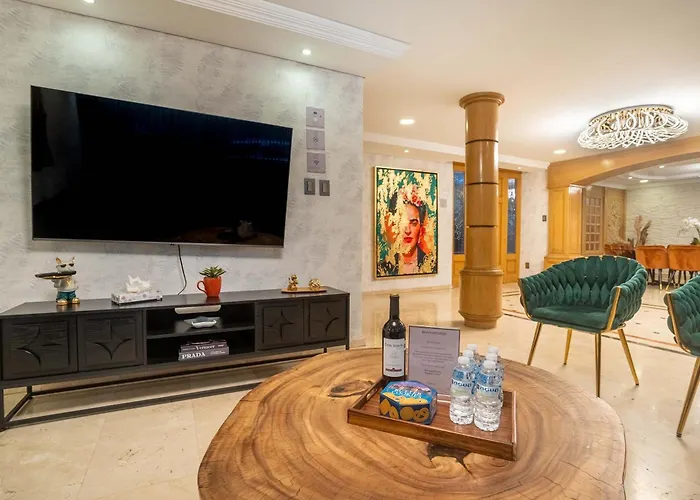 Spacious Polanco With Patio Ideal For Groups *