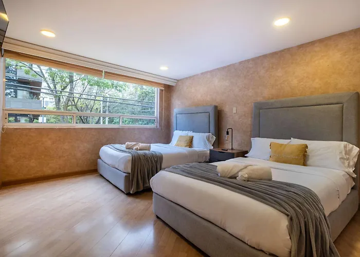 Spacious Polanco With Patio Ideal For Groups