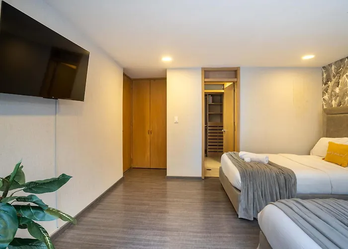 Spacious Polanco With Patio Ideal For Groups