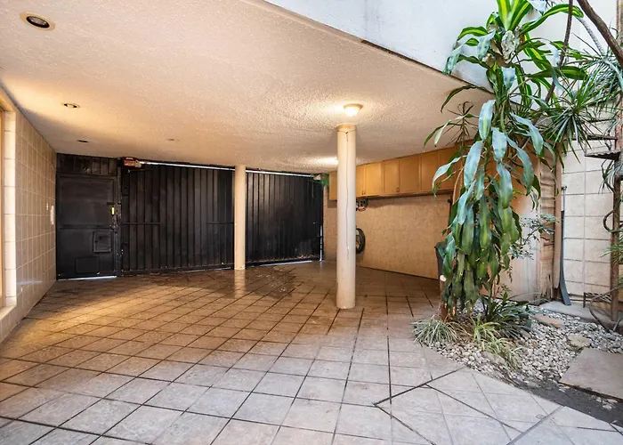 Spacious Polanco With Patio Ideal For Groups Casa de férias