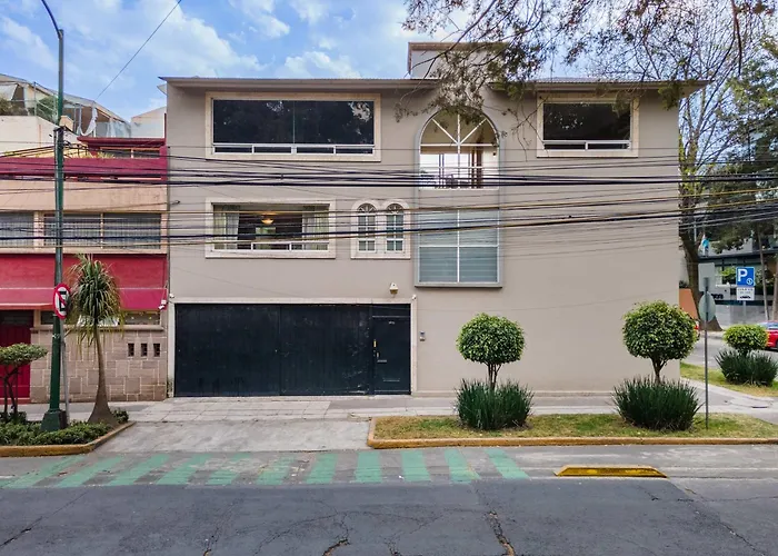 Casa de férias Spacious Polanco With Patio Ideal For Groups *